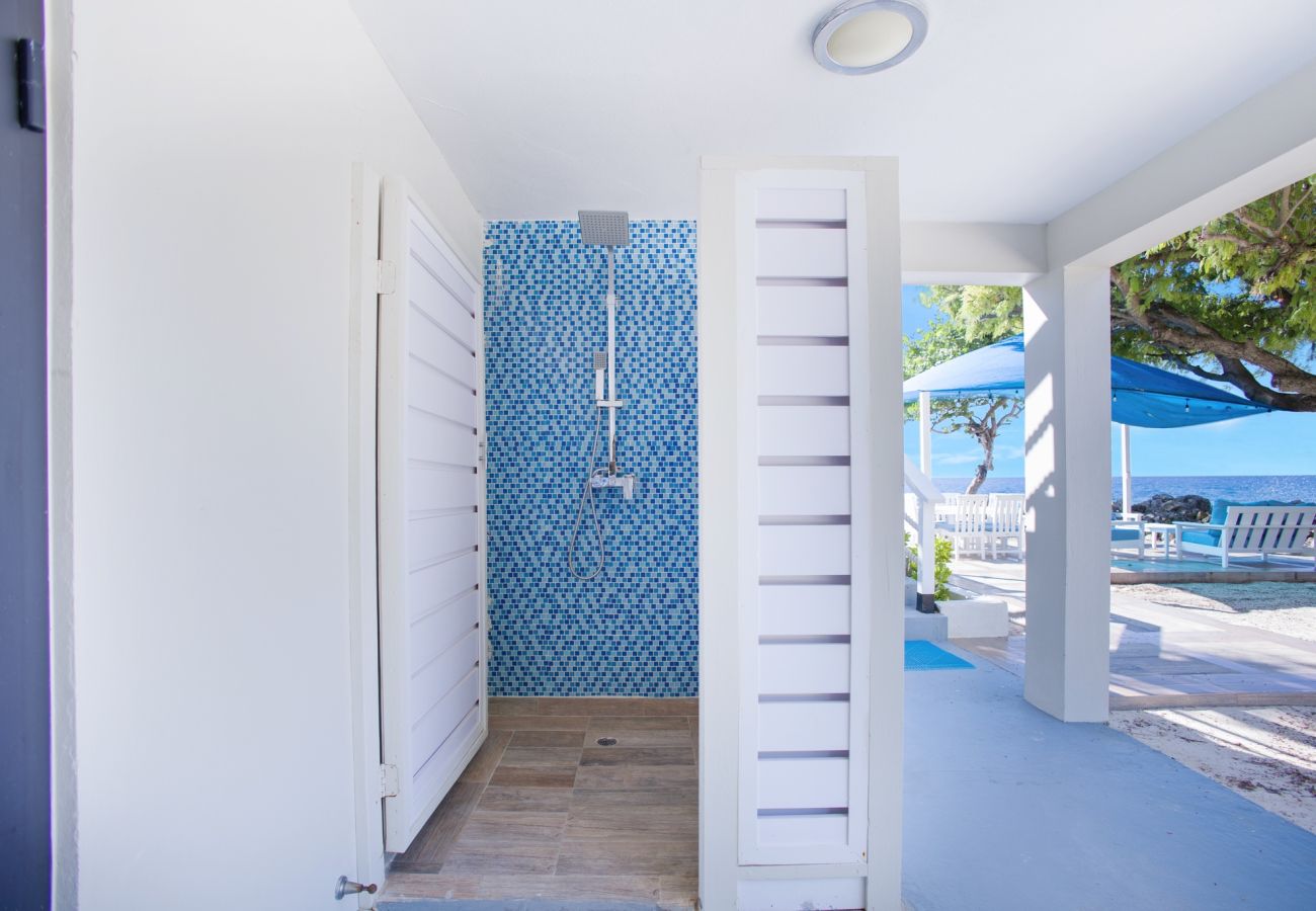 Villa in Limestone Bay - SandCastle Beach House Anguilla