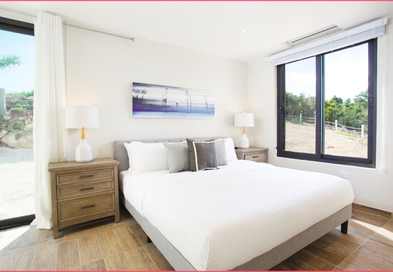 Villa in Limestone Bay - SandCastle Beach House Anguilla