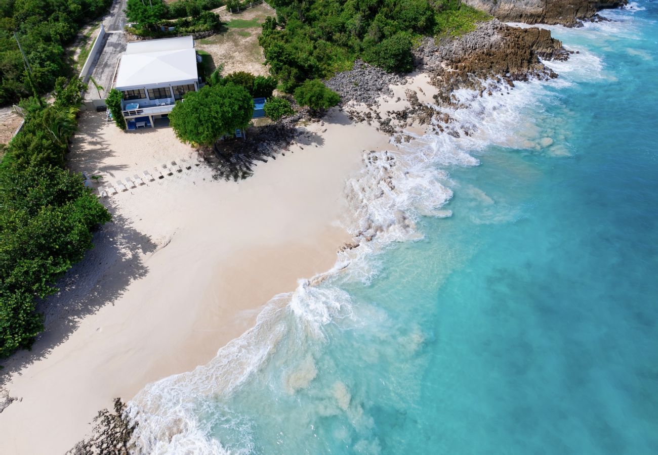 Villa in Limestone Bay - SandCastle Beach House Anguilla