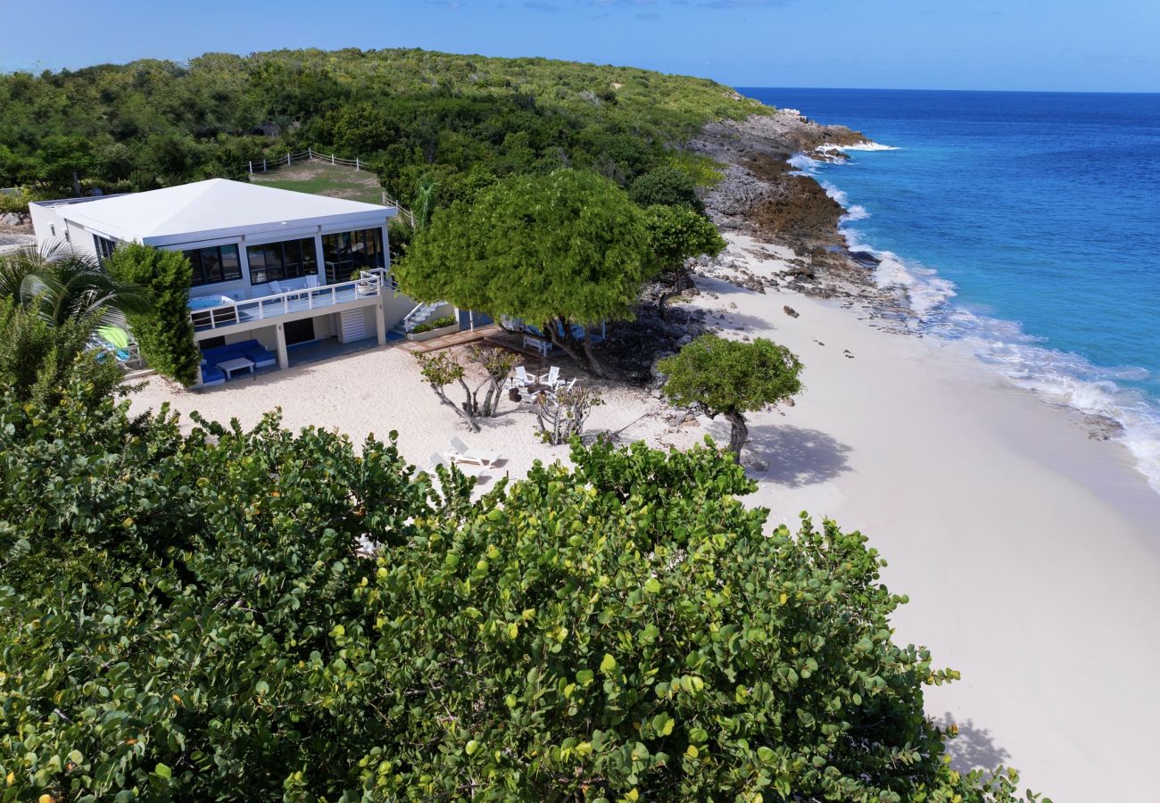 Villa in Limestone Bay - SandCastle Beach House Anguilla