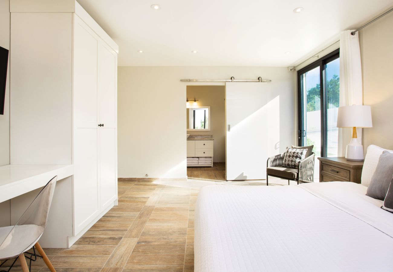 Villa in Limestone Bay - SandCastle Beach House Anguilla