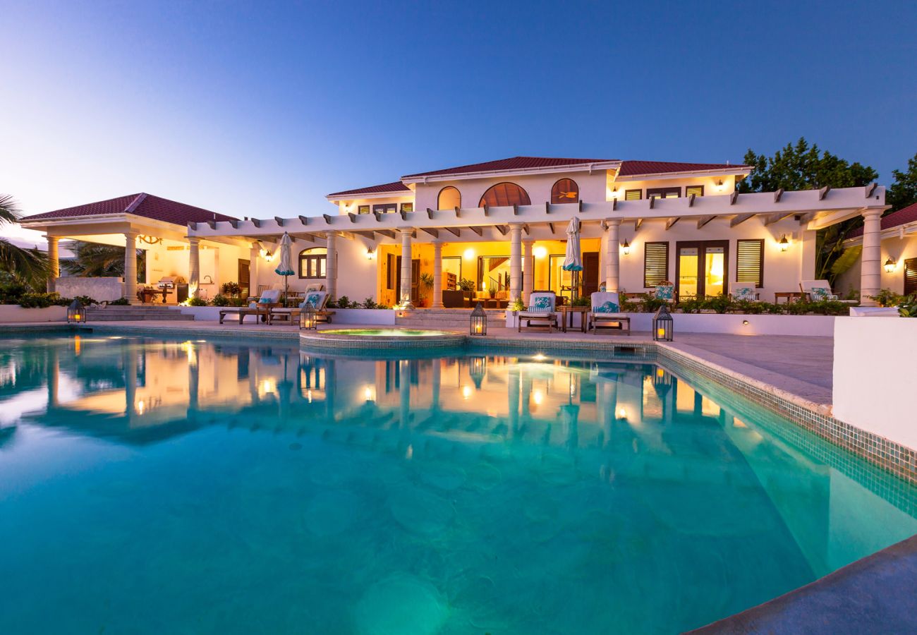 Villa in Cul du Sac - Villa Alegria Anguilla