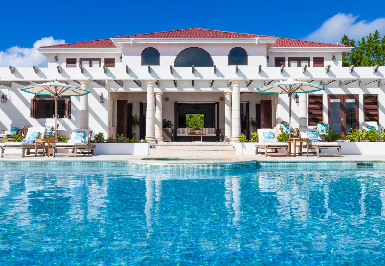 Villa in Cul du Sac - Villa Alegria Anguilla
