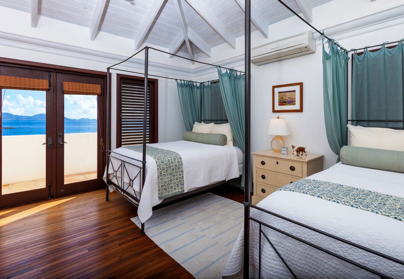 Villa in Cul du Sac - Villa Alegria Anguilla