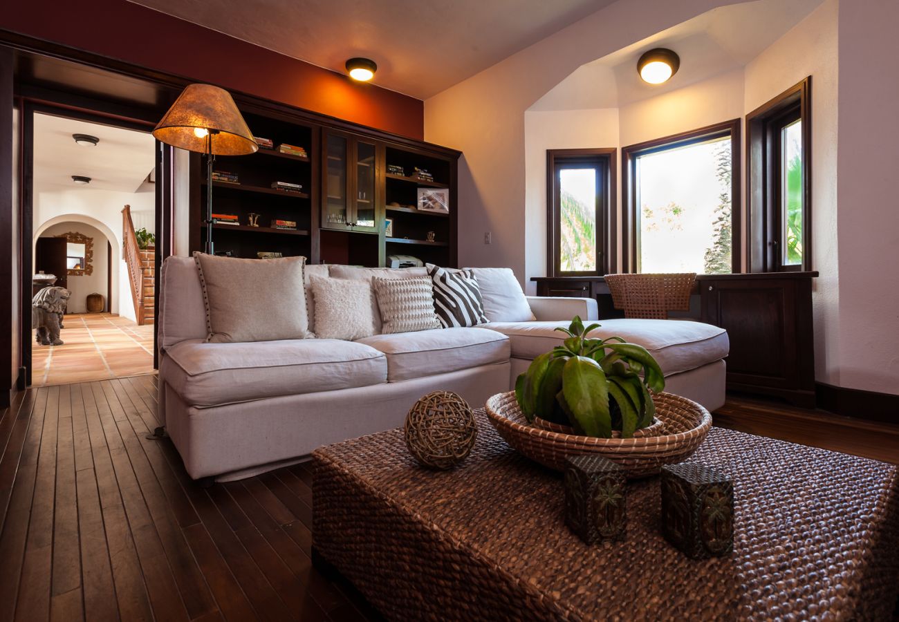 Villa in Cul du Sac - Villa Alegria Anguilla