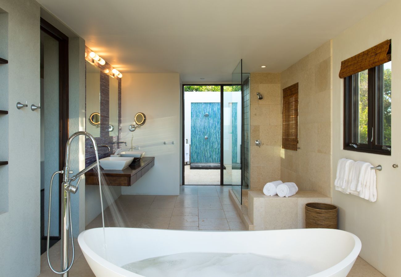 Villa in Little Harbour - Anani at Kamique Anguilla