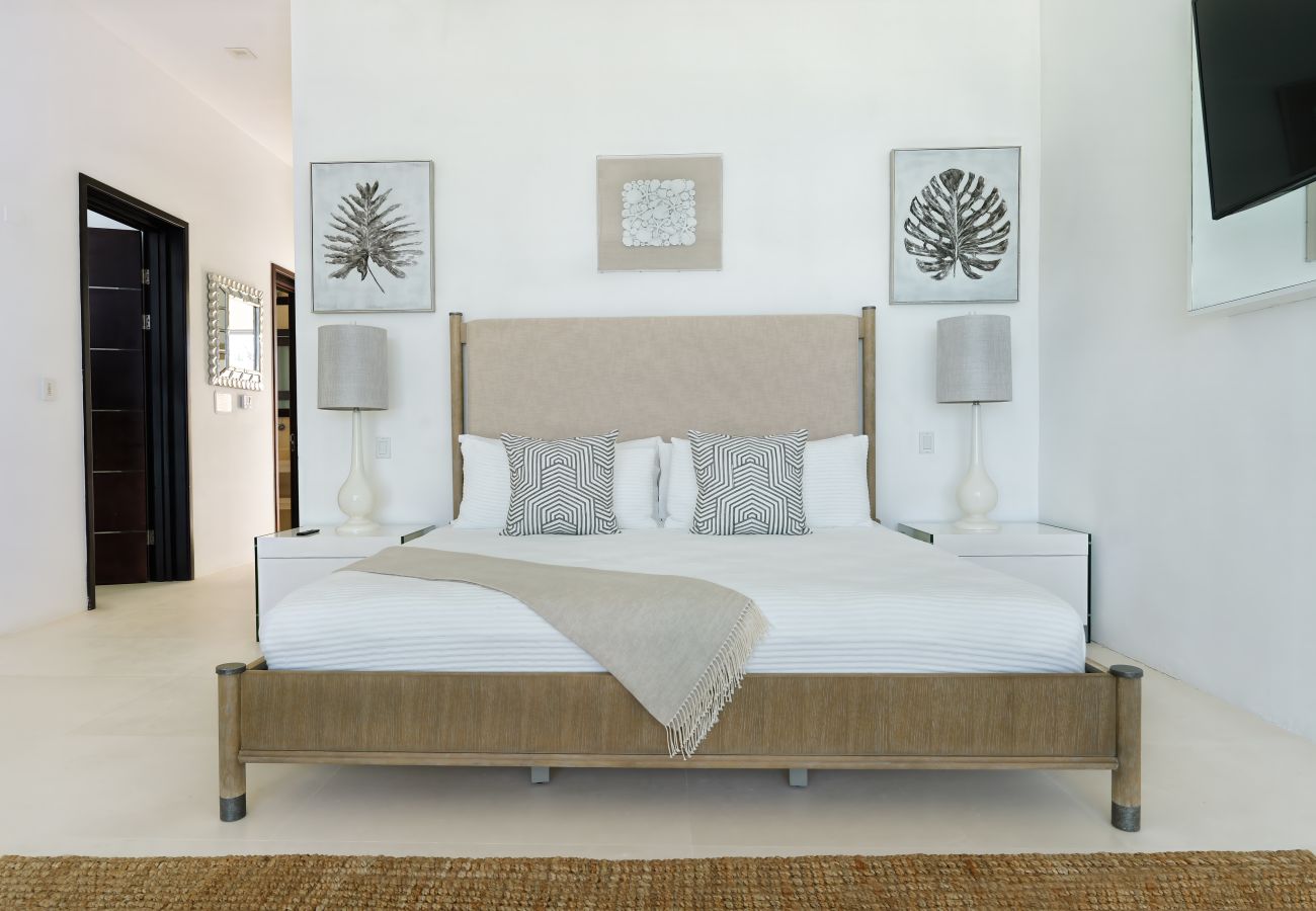 Villa in Meads Bay - The Beach House Anguilla