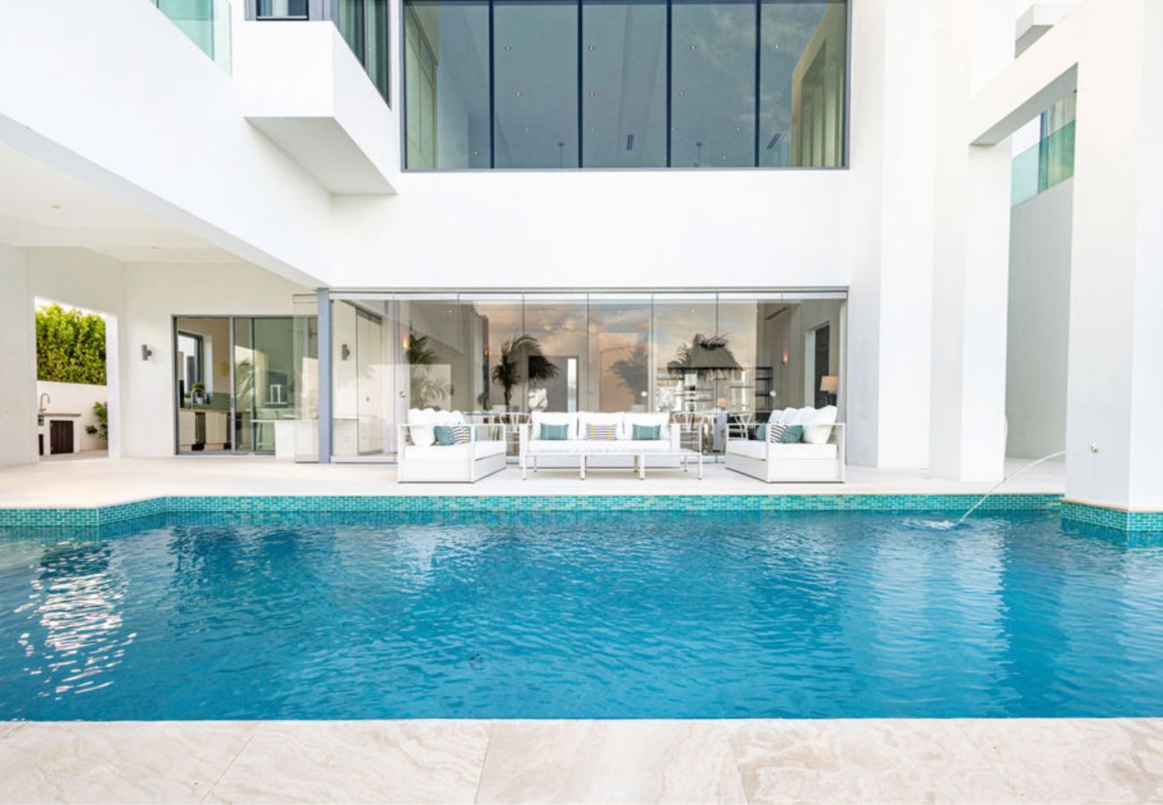 Villa in Meads Bay - The Beach House Anguilla