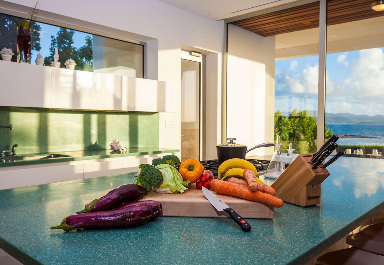 Villa in Lockrum Bay - Beaches Edge Anguilla