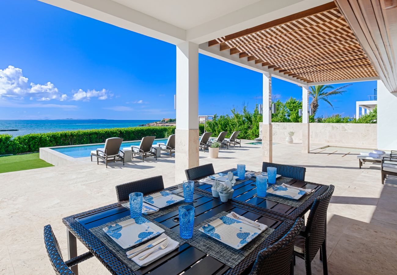 Villa in Lockrum Bay - Beaches Edge Anguilla