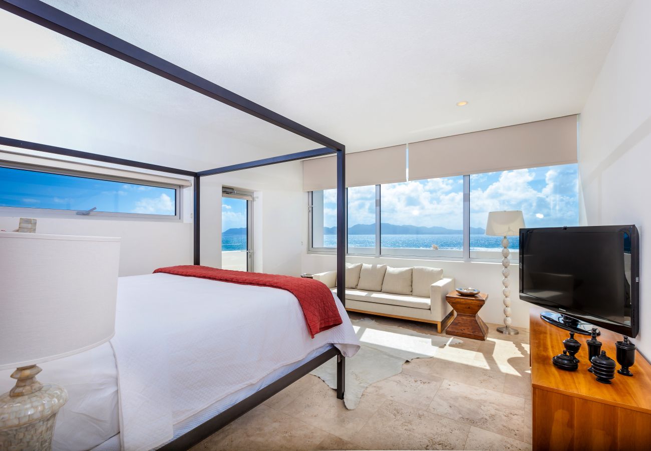 Villa in Lockrum Bay - Beaches Edge Anguilla