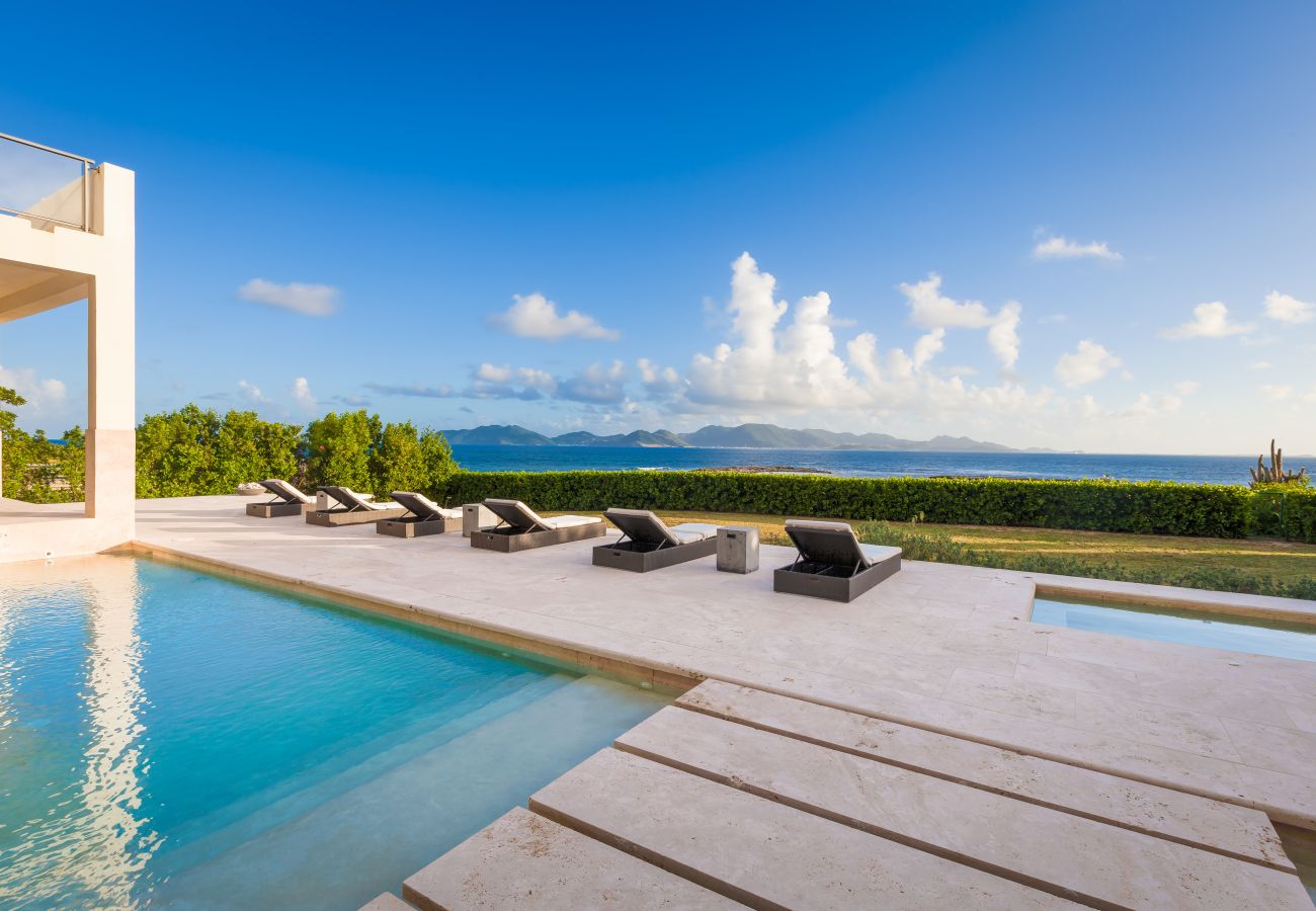 Villa in Lockrum Bay - Beaches Edge Anguilla