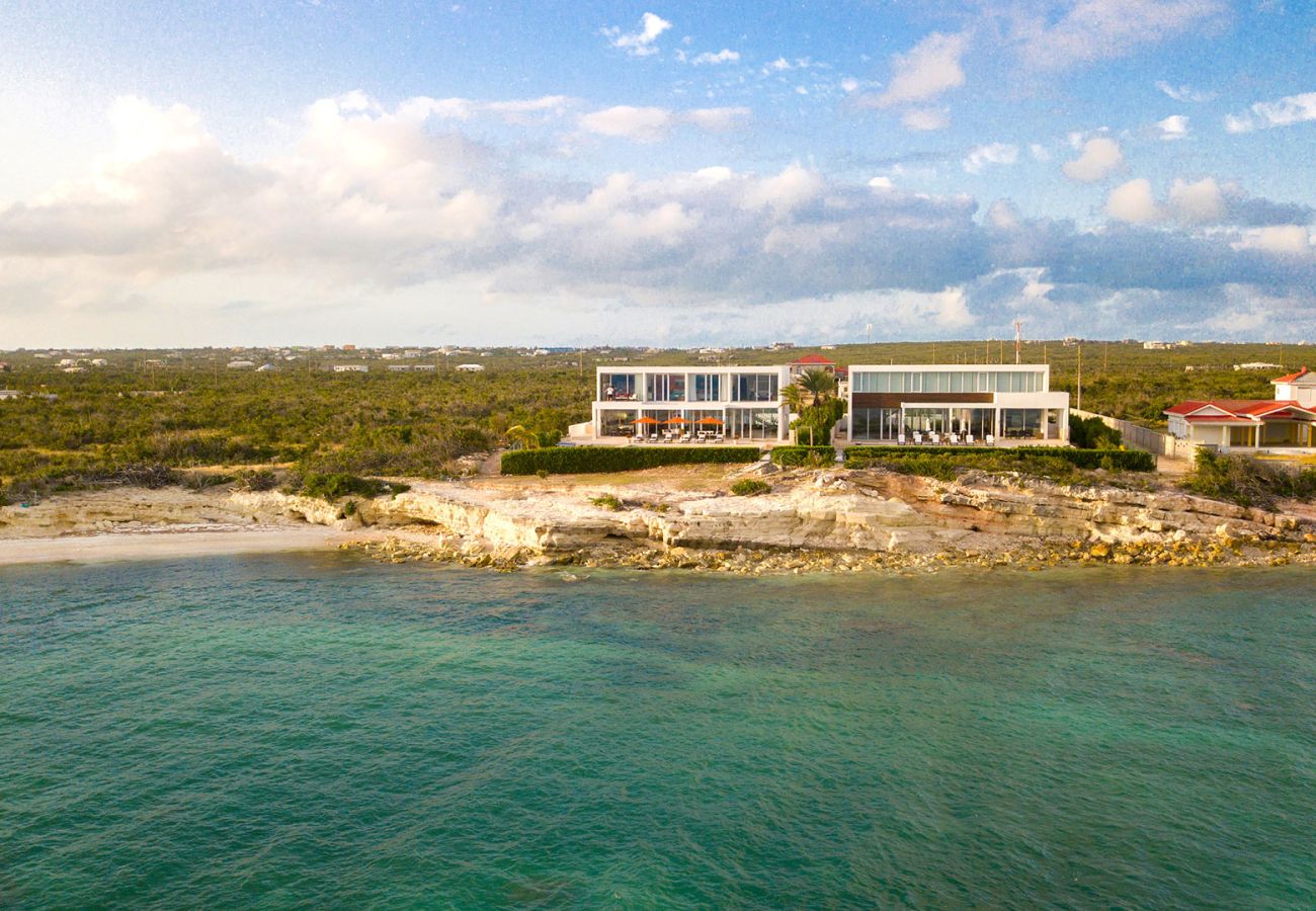 Villa in Lockrum Bay - Champagne Shores Anguilla