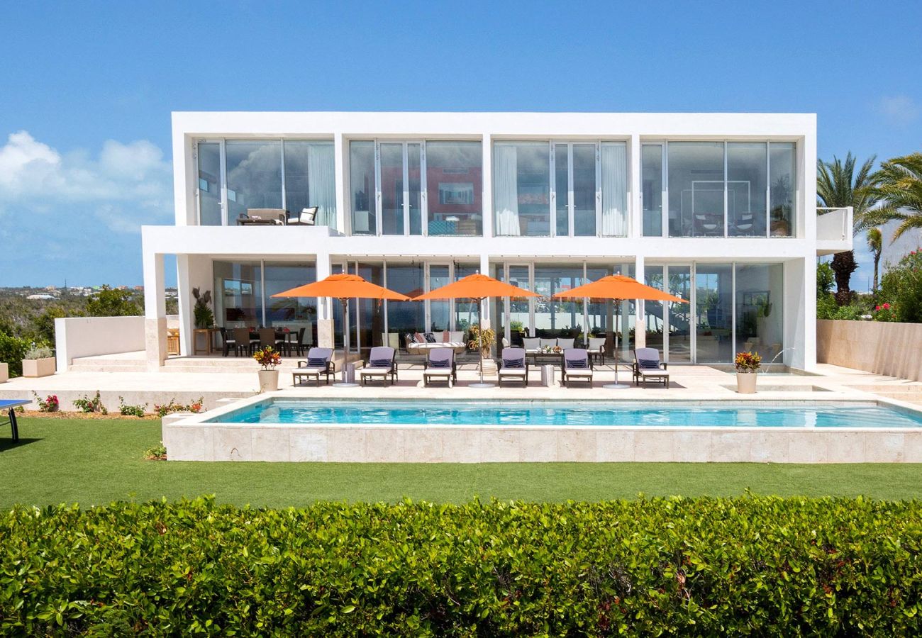 Villa in Lockrum Bay - Champagne Shores Anguilla