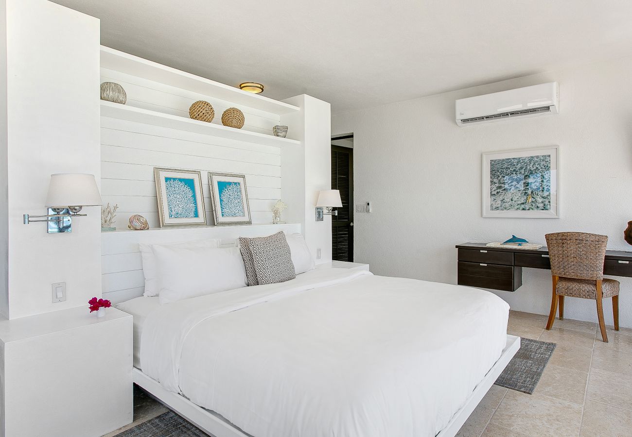 Villa in Little Harbour - Triton at Kamique Anguilla