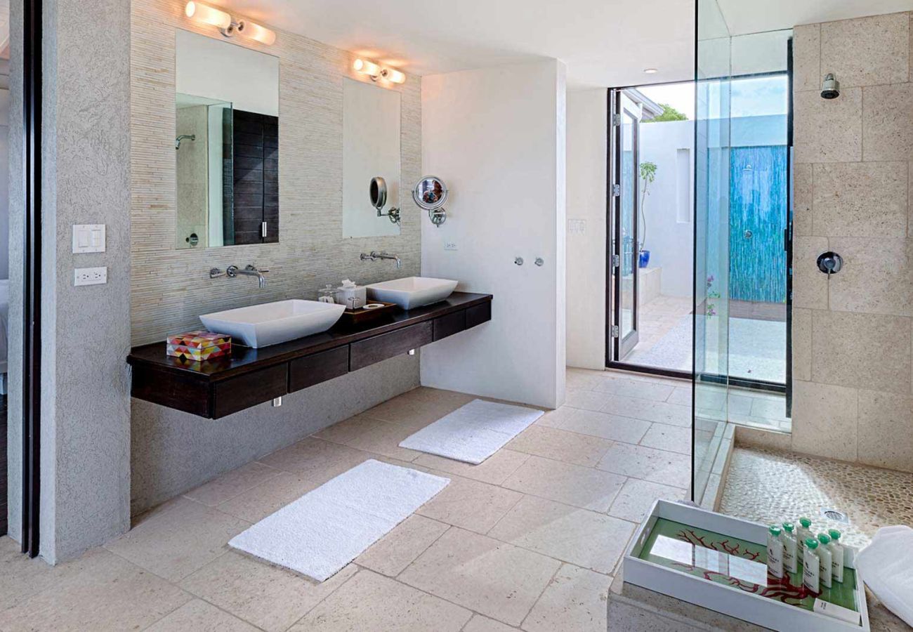 Villa in Little Harbour - Triton at Kamique Anguilla