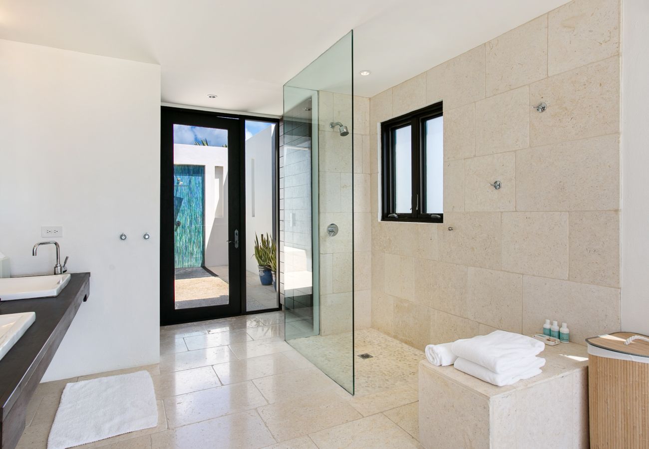 Villa in Little Harbour - Odyssey at Kamique Anguilla