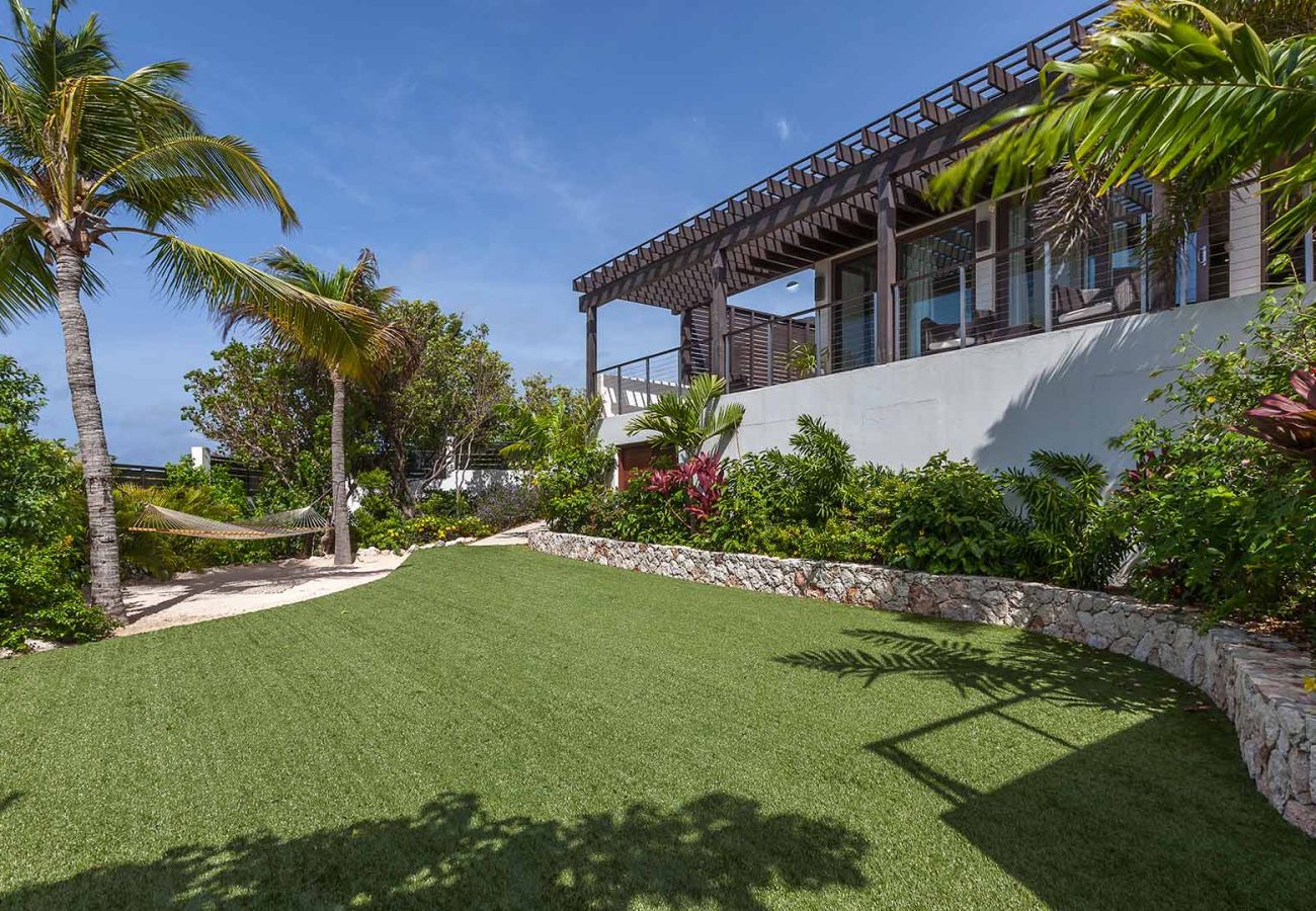 Villa in Little Harbour - Odyssey at Kamique Anguilla