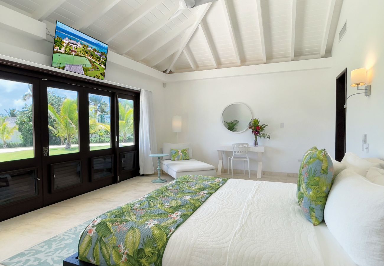 Villa in Little Harbour - Le Bleu Anguilla