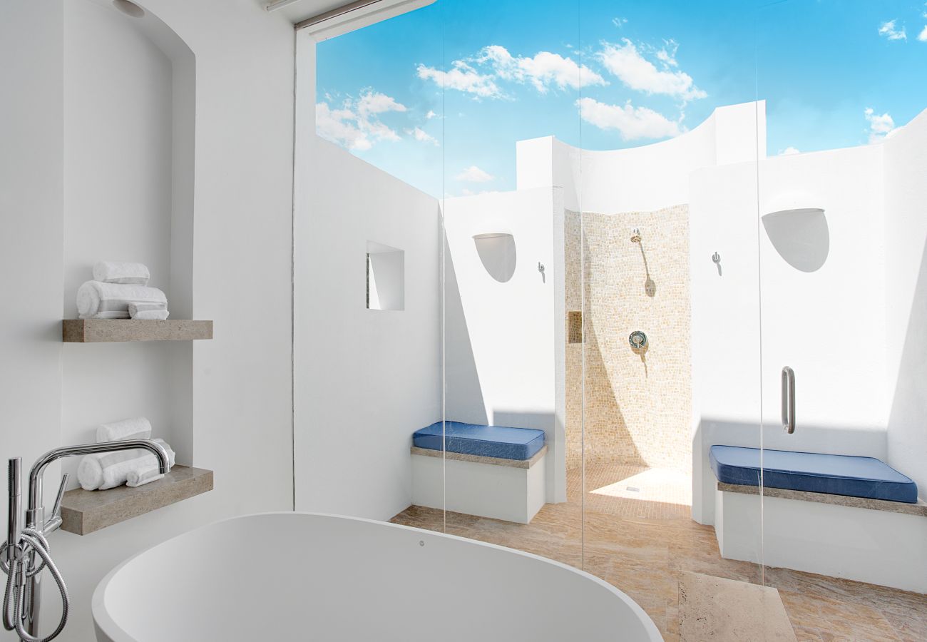 Villa in Rendezvous Bay - Rendezvous Villa Anguilla