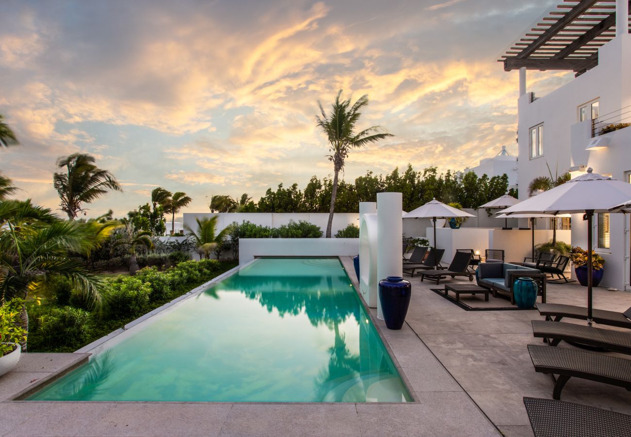 Villa in Rendezvous Bay - Rendezvous Villa Anguilla