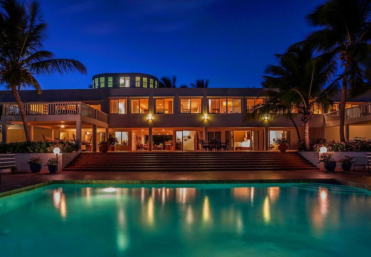 Villa in Cul du Sac - Villa Paradise Anguilla