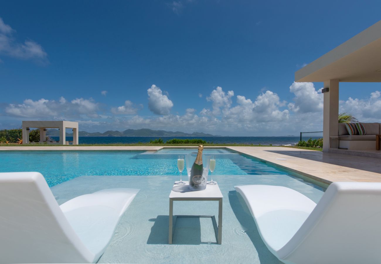 Villa in Lockrum Bay - Round Rock Villa Anguilla
