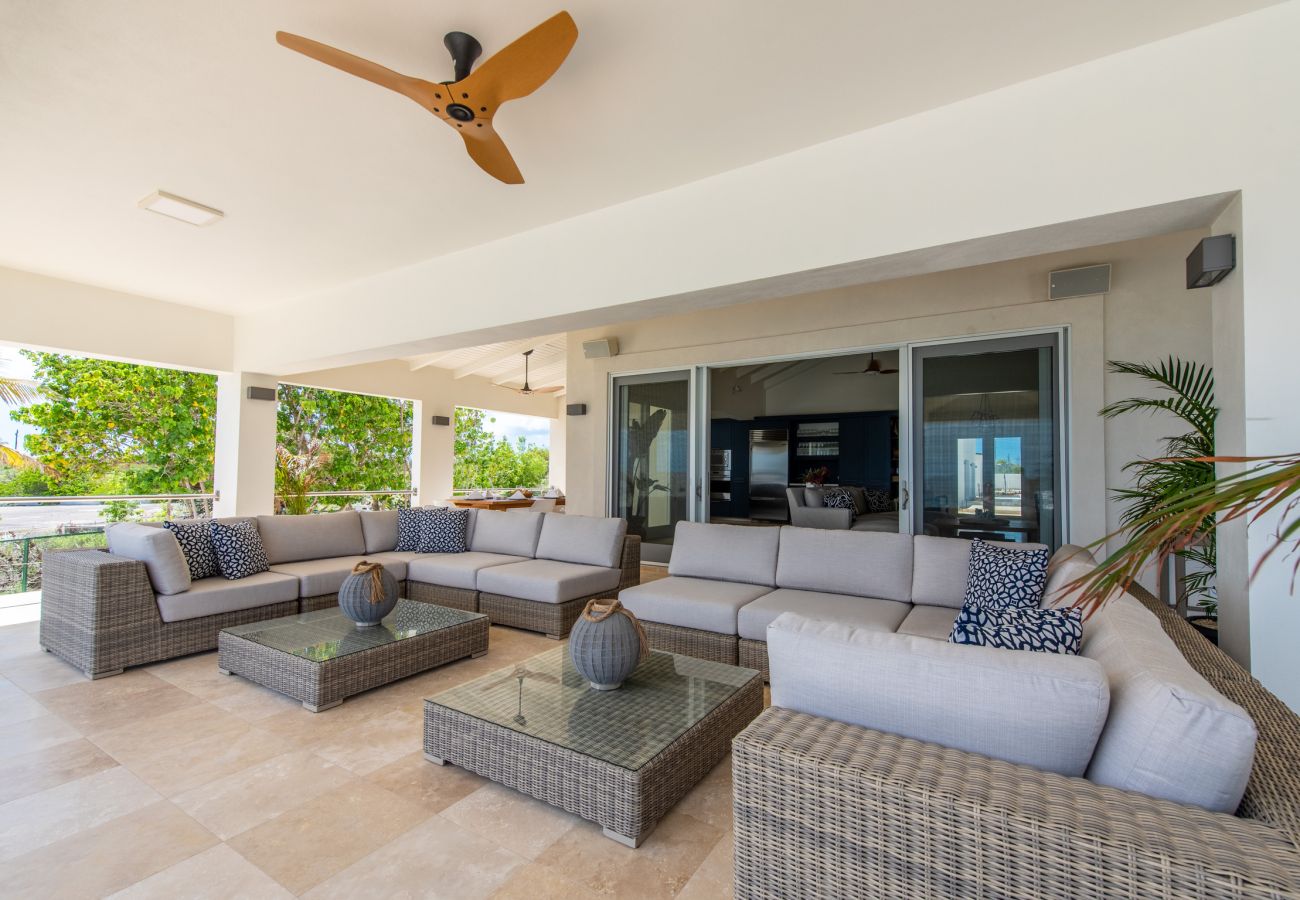 Villa in Lockrum Bay - Round Rock Villa Anguilla