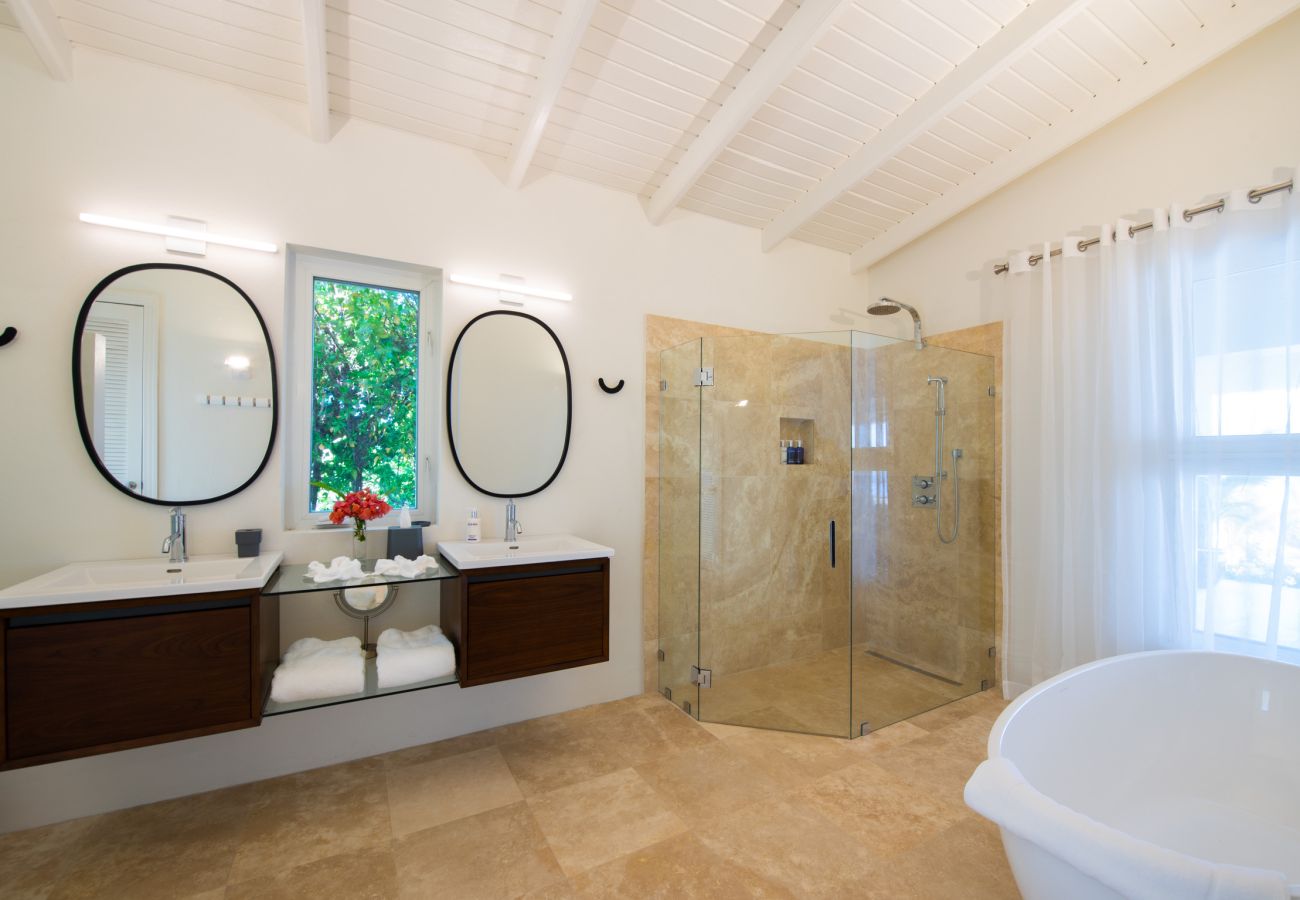 Villa in Lockrum Bay - Round Rock Villa Anguilla
