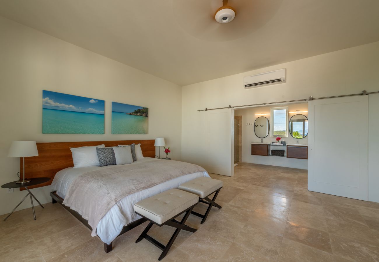 Villa in Lockrum Bay - Round Rock Villa Anguilla