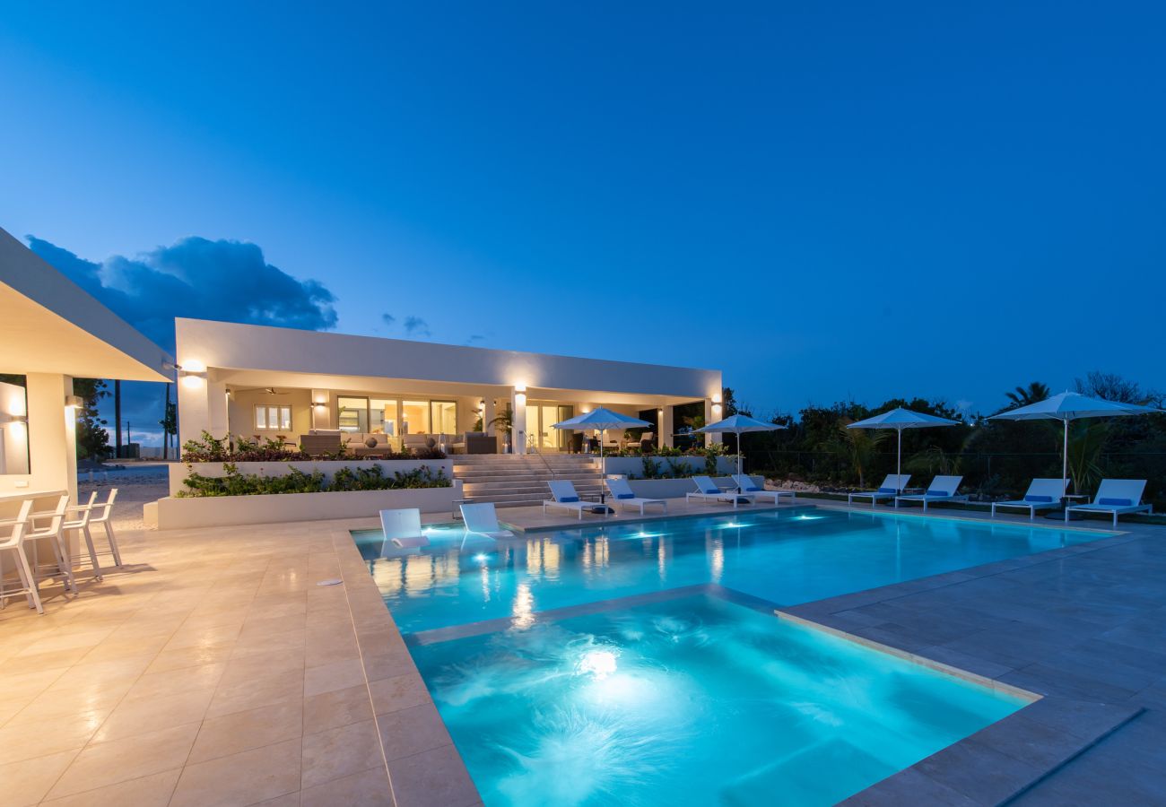 Villa in Lockrum Bay - Round Rock Villa Anguilla