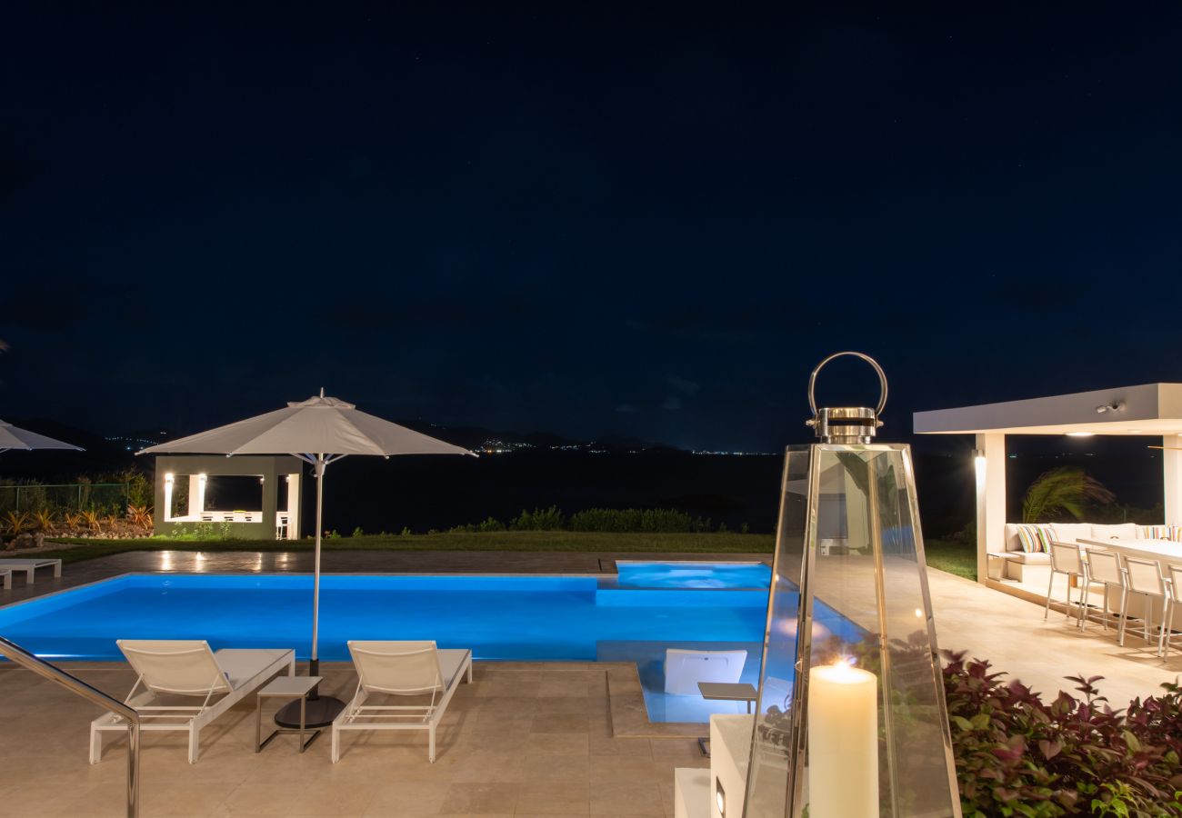 Villa in Lockrum Bay - Round Rock Villa Anguilla