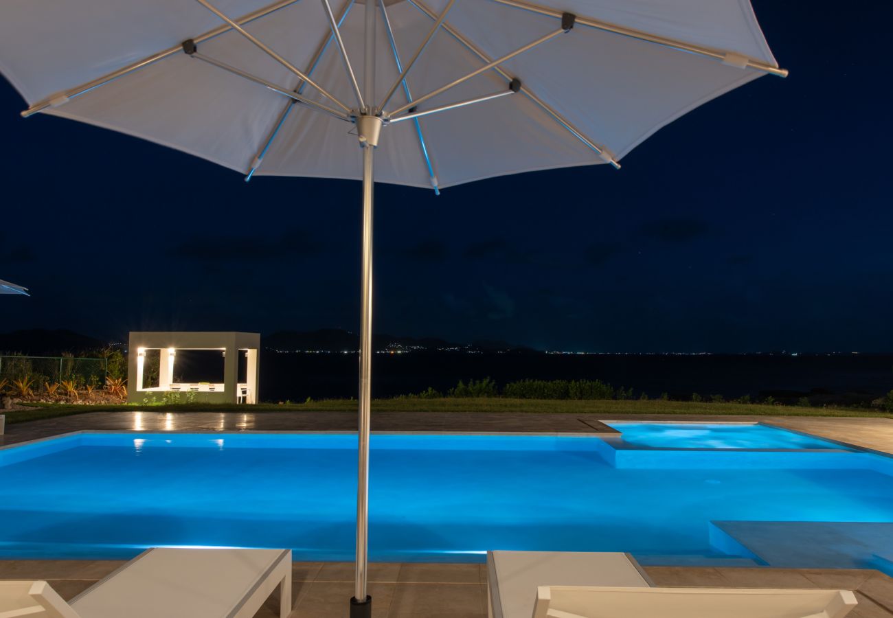 Villa in Lockrum Bay - Round Rock Villa Anguilla