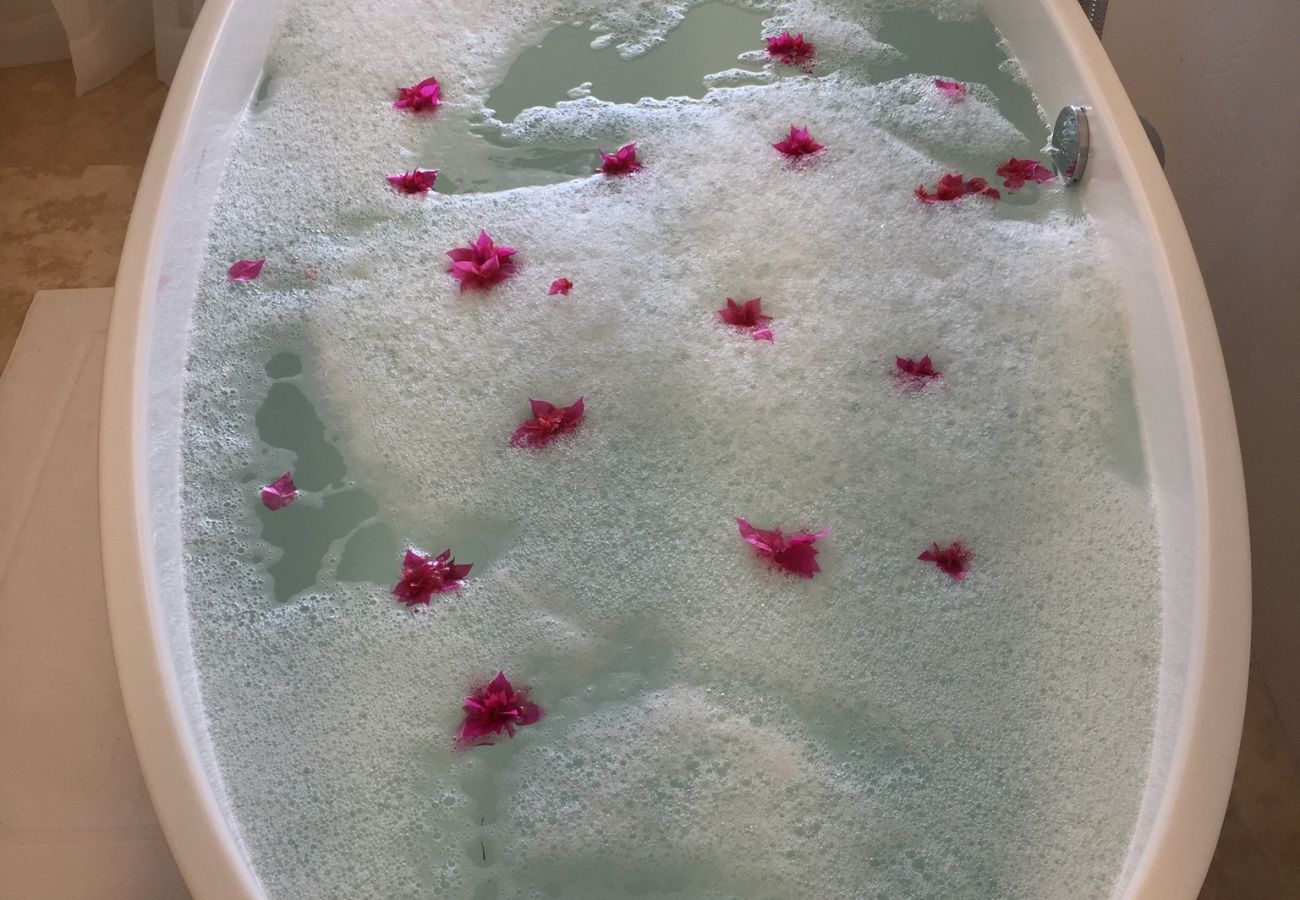 Villa in Lockrum Bay - Round Rock Villa Anguilla