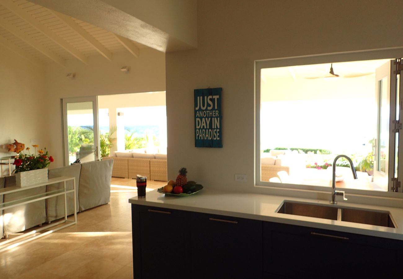 Villa in Lockrum Bay - Round Rock Villa Anguilla