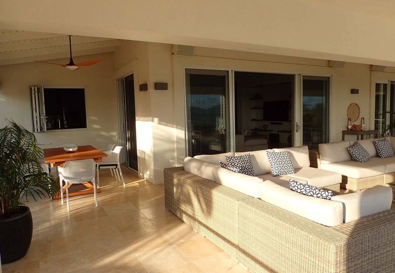 Villa in Lockrum Bay - Round Rock Villa Anguilla