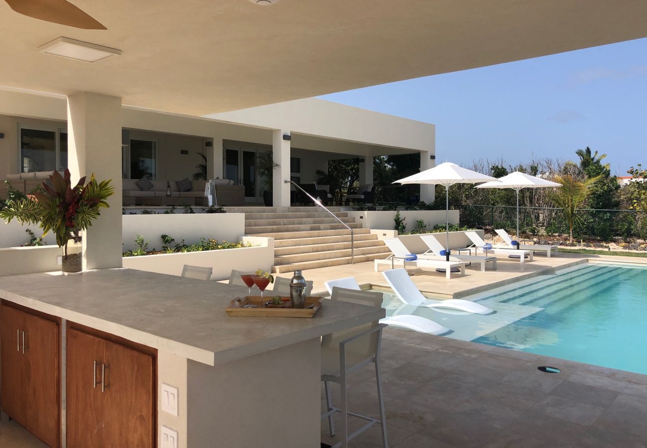 Villa in Lockrum Bay - Round Rock Villa Anguilla