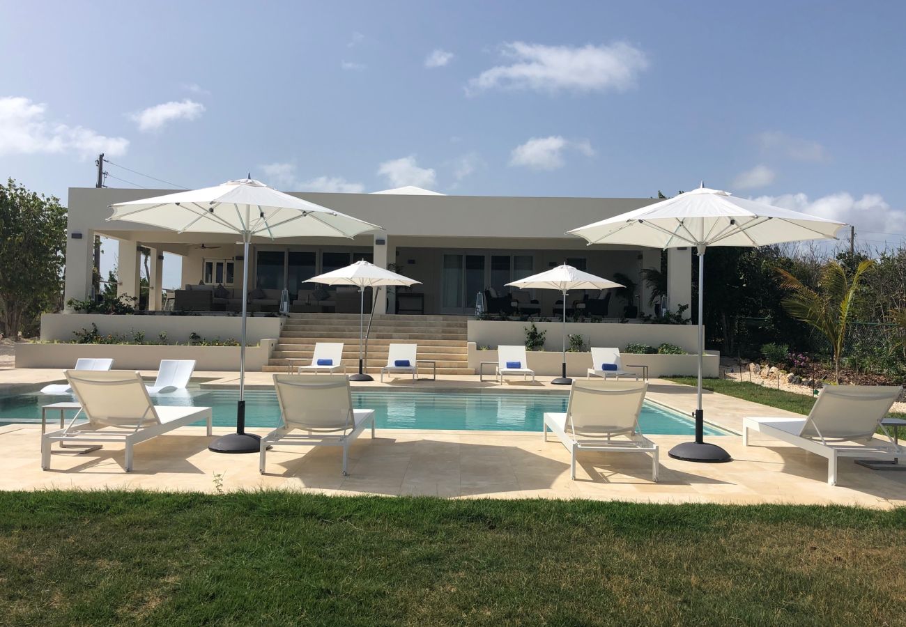 Villa in Lockrum Bay - Round Rock Villa Anguilla