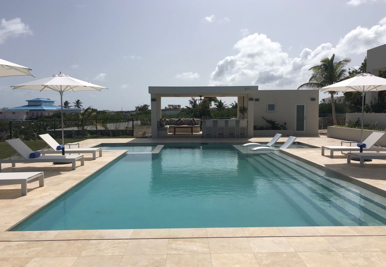 Villa in Lockrum Bay - Round Rock Villa Anguilla