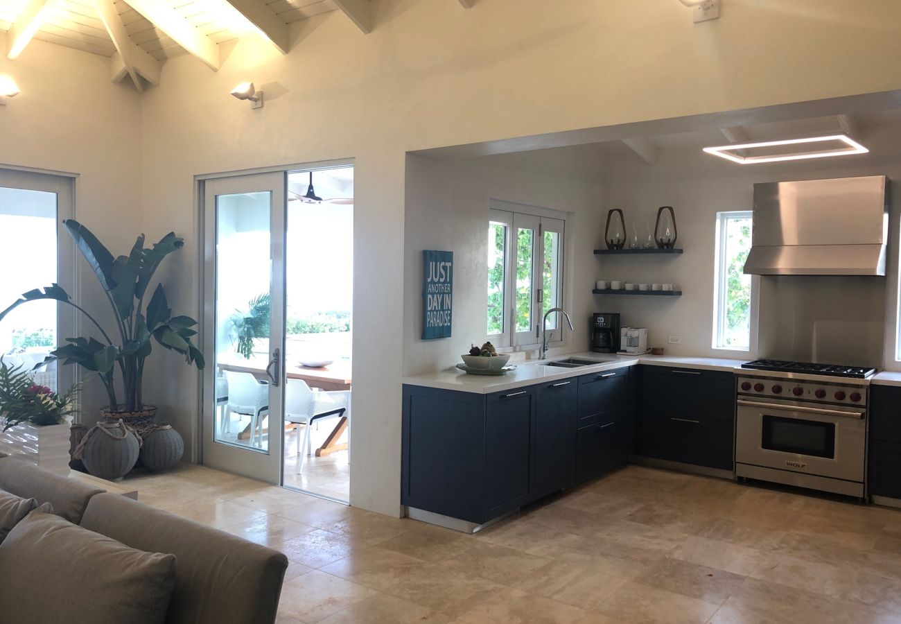 Villa in Lockrum Bay - Round Rock Villa Anguilla