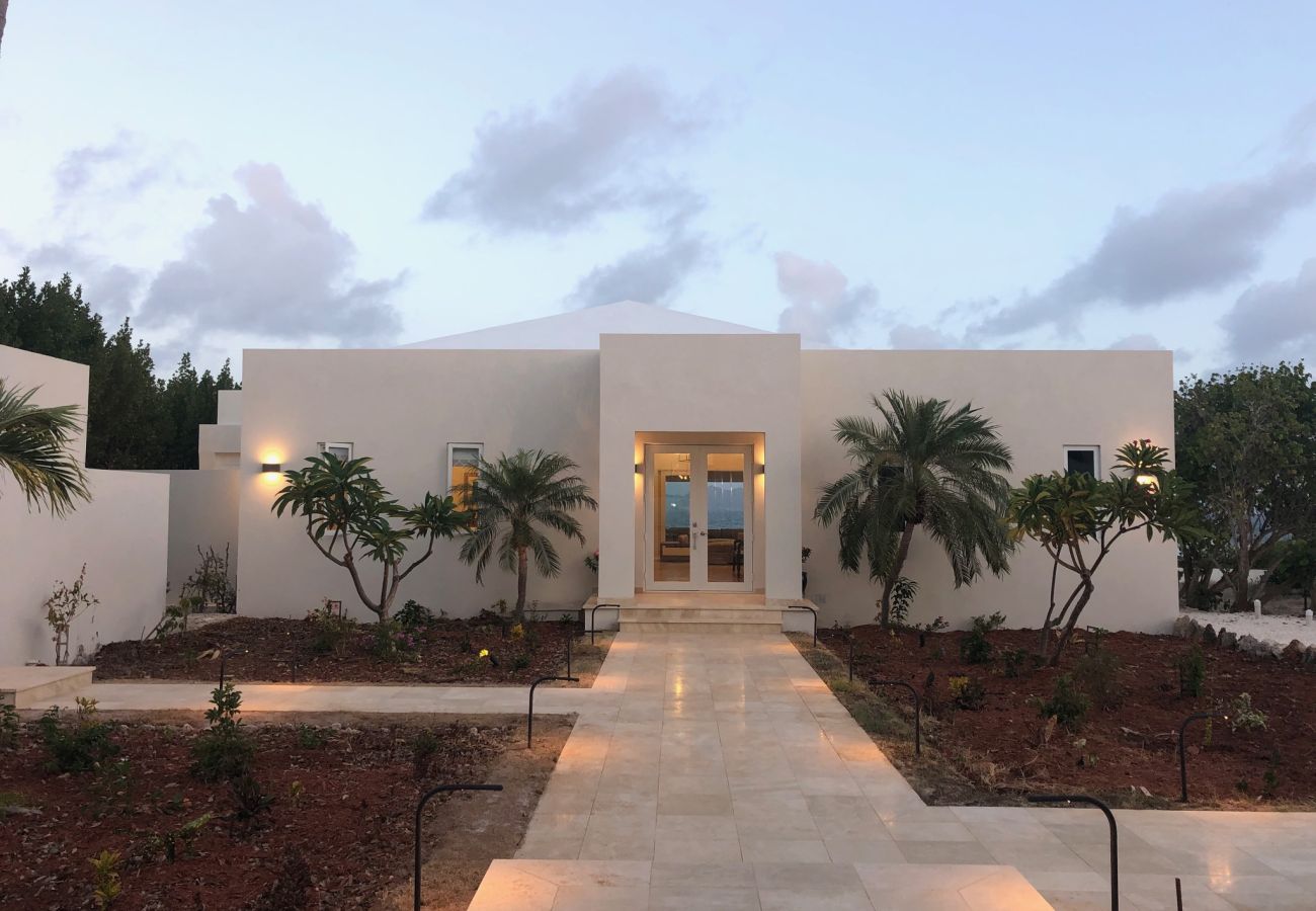 Villa in Lockrum Bay - Round Rock Villa Anguilla
