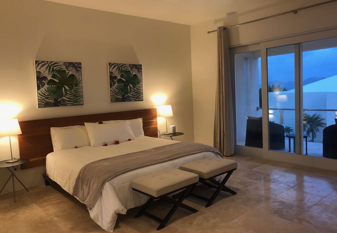 Villa in Lockrum Bay - Round Rock Villa Anguilla