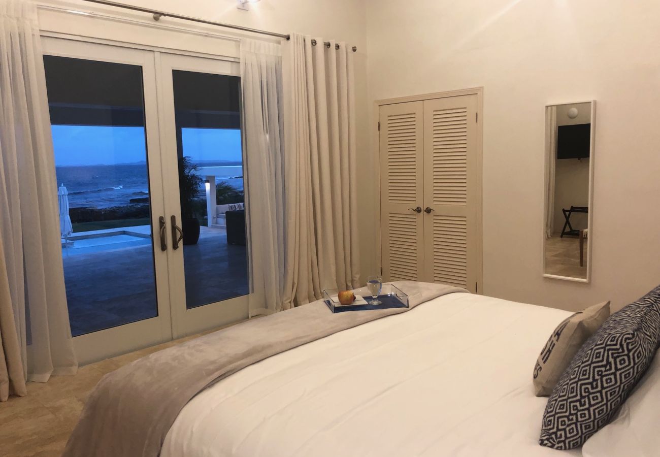 Villa in Lockrum Bay - Round Rock Villa Anguilla