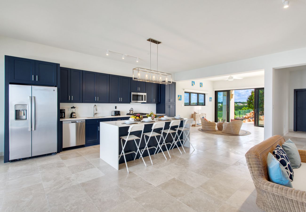 Villa in Little Bay - Little Bay View Villa