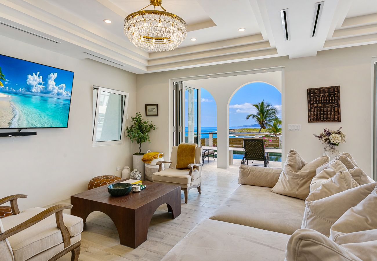 Villa in Sandy Hill - Limestone Villa
