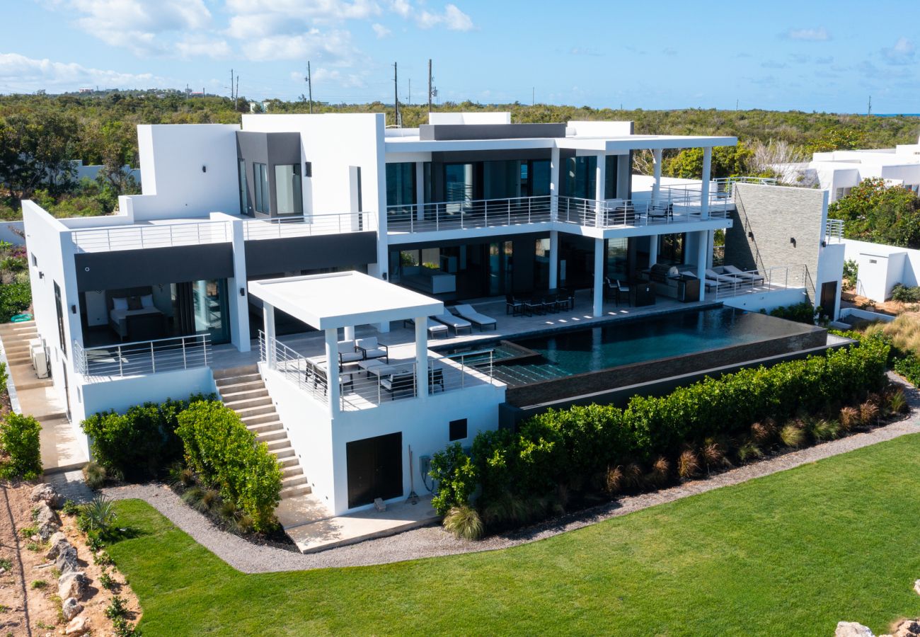 Villa in Black Garden - Reve Noir Anguilla
