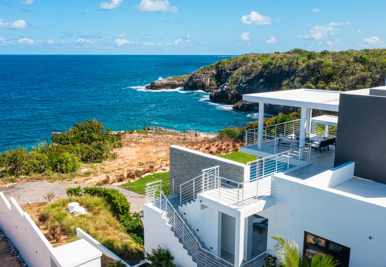 Villa in Black Garden - Reve Noir Anguilla