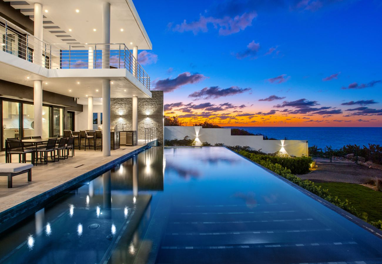 Villa in Black Garden - Reve Noir Anguilla