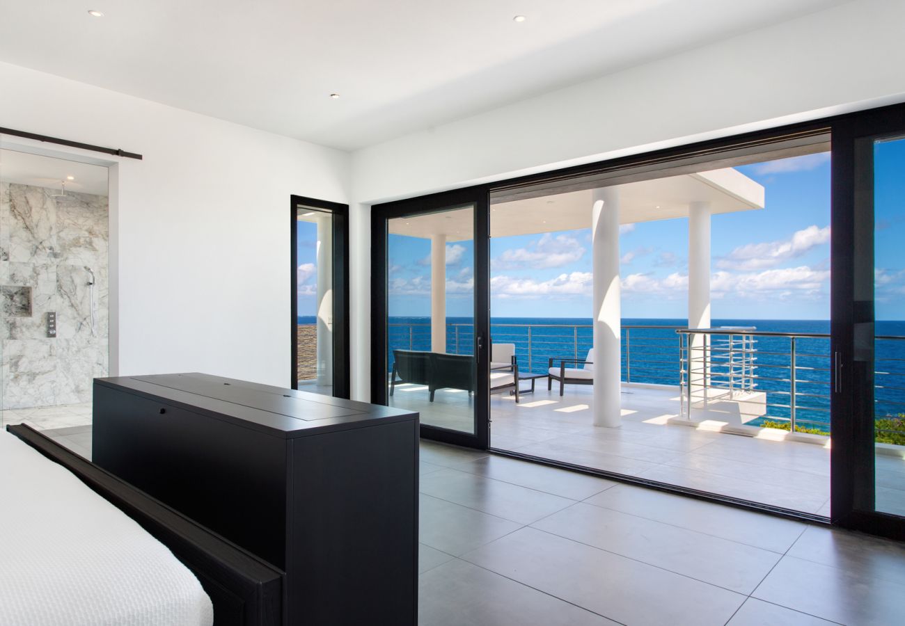 Villa in Black Garden - Reve Noir Anguilla
