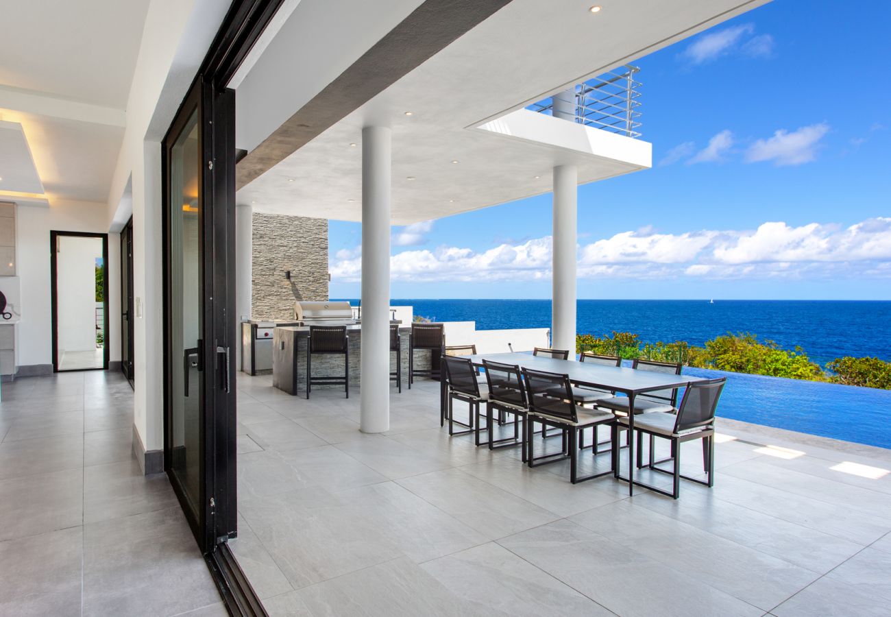 Villa in Black Garden - Reve Noir Anguilla
